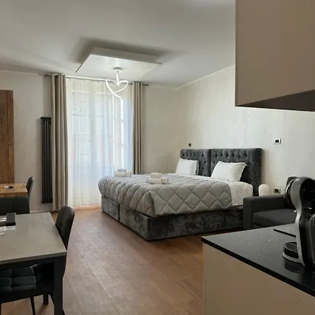 - Living Appartement Turijn